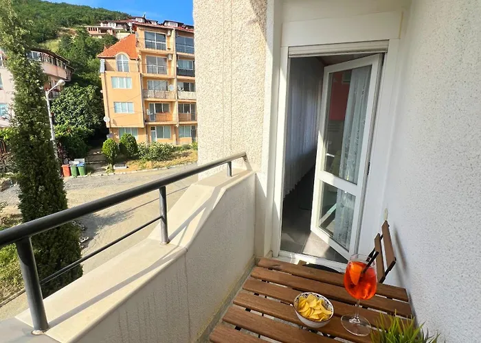 Апартаменты Lotus